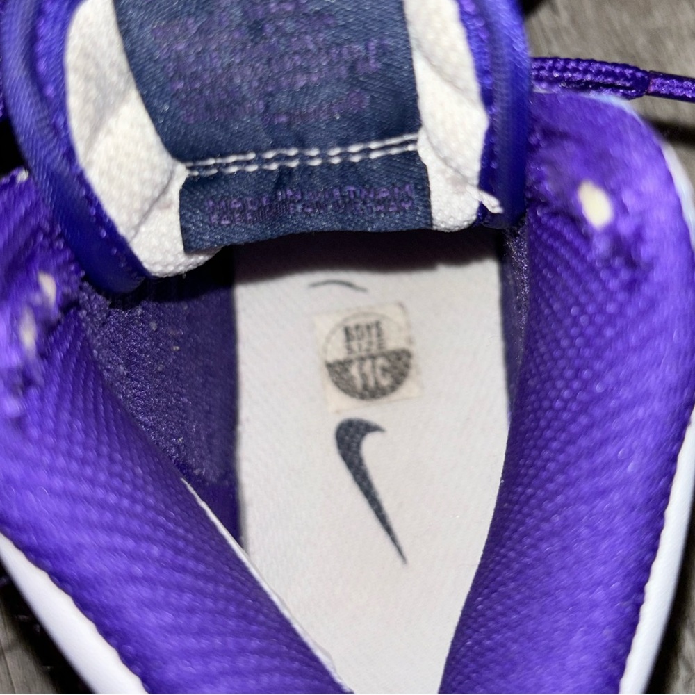 Nike Dunks - Picture 6 of 6